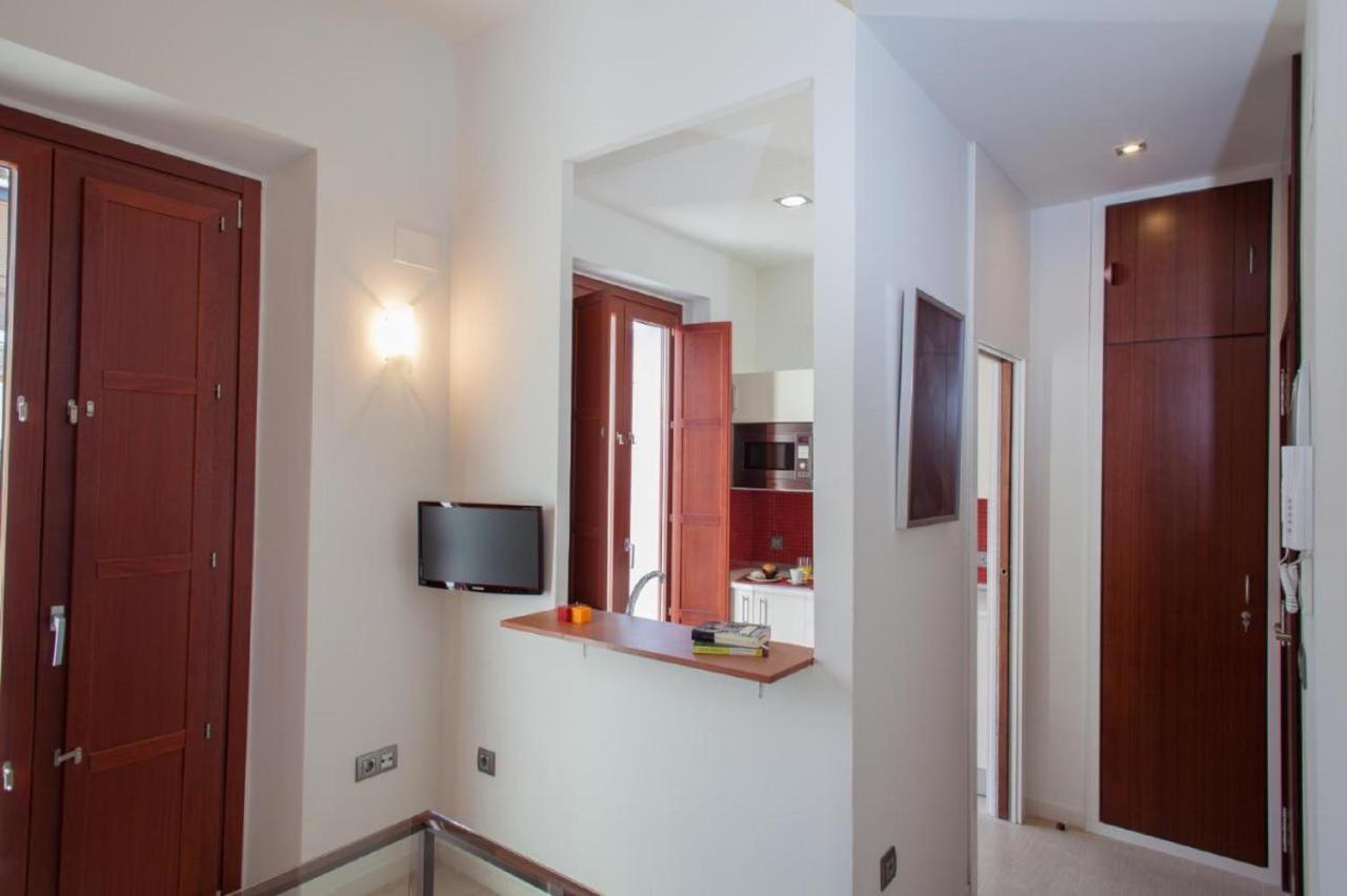 Apartamento Puerta Del Arenal - Kainga Homes เซบีญา ภายนอก รูปภาพ