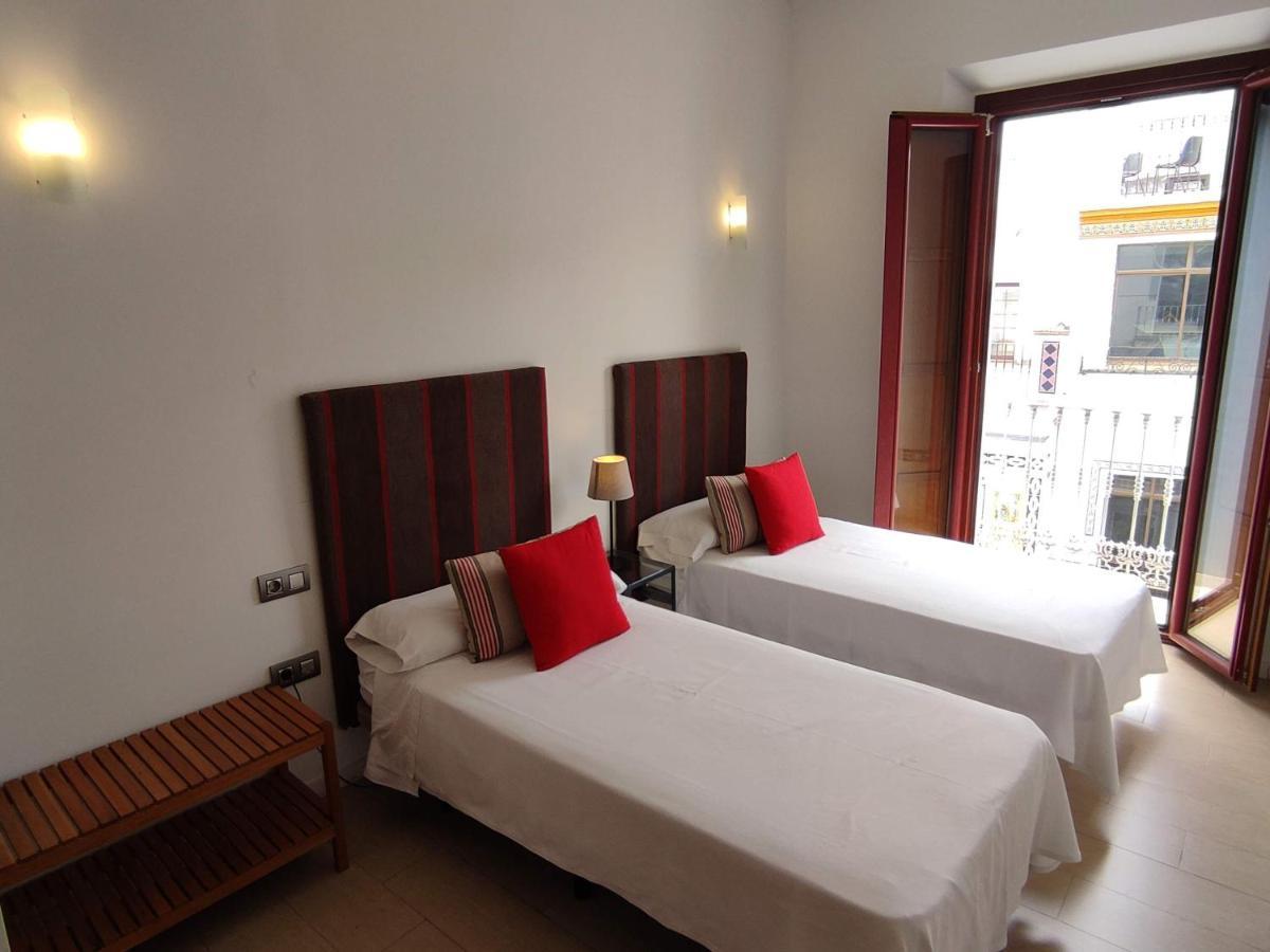 Apartamento Puerta Del Arenal - Kainga Homes เซบีญา ภายนอก รูปภาพ